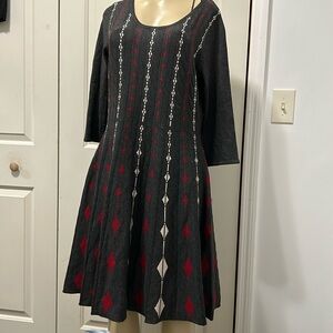 DANNY  AND NICOLE SWEATER DRESS